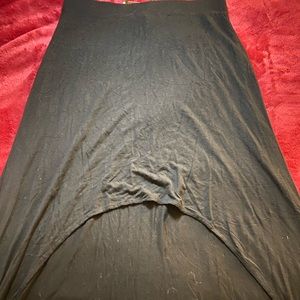 Black high low skirt